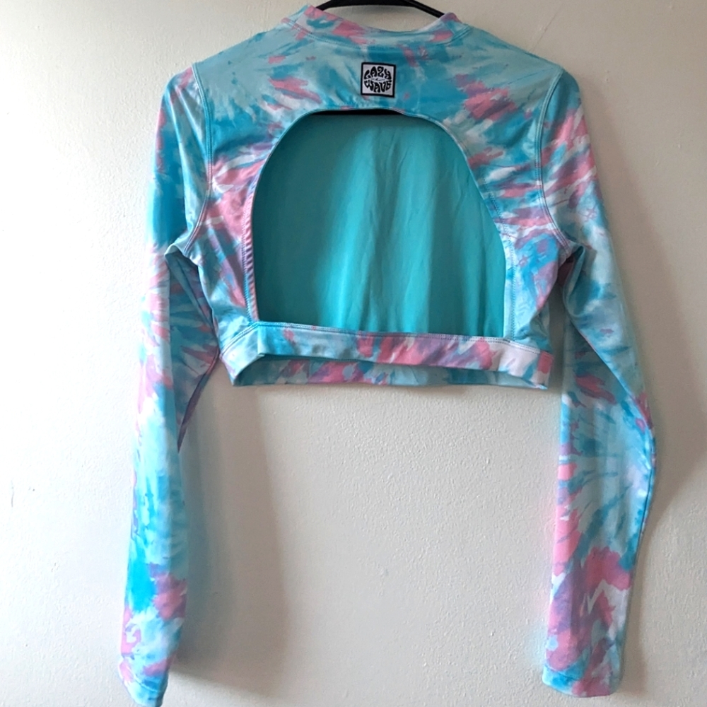 Lazy Waves tie dye rash guard & bottoms
